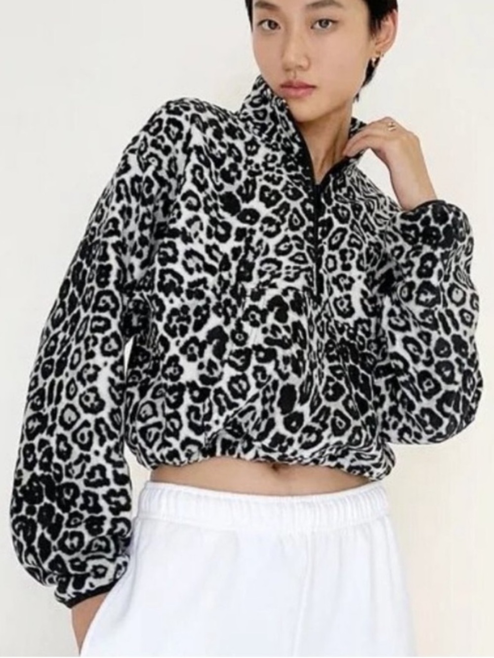 TNA Aritzia 1/2 Zip Fleece Size XS Snow Leopard